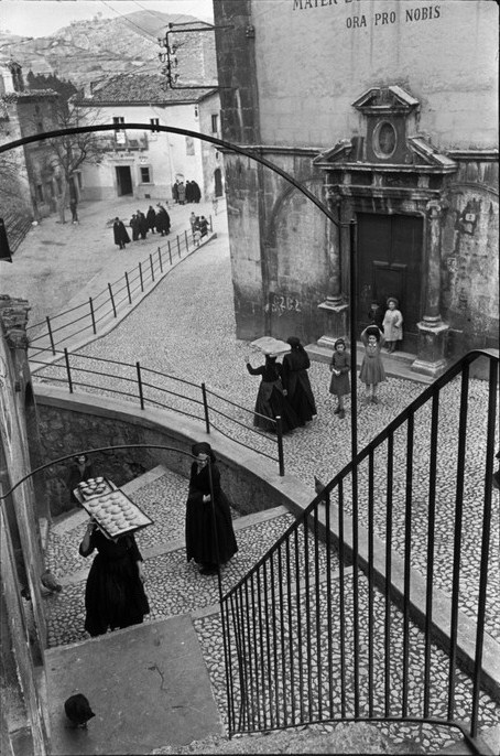 ITALY. Abruzze. Village of Aquila. 1951.