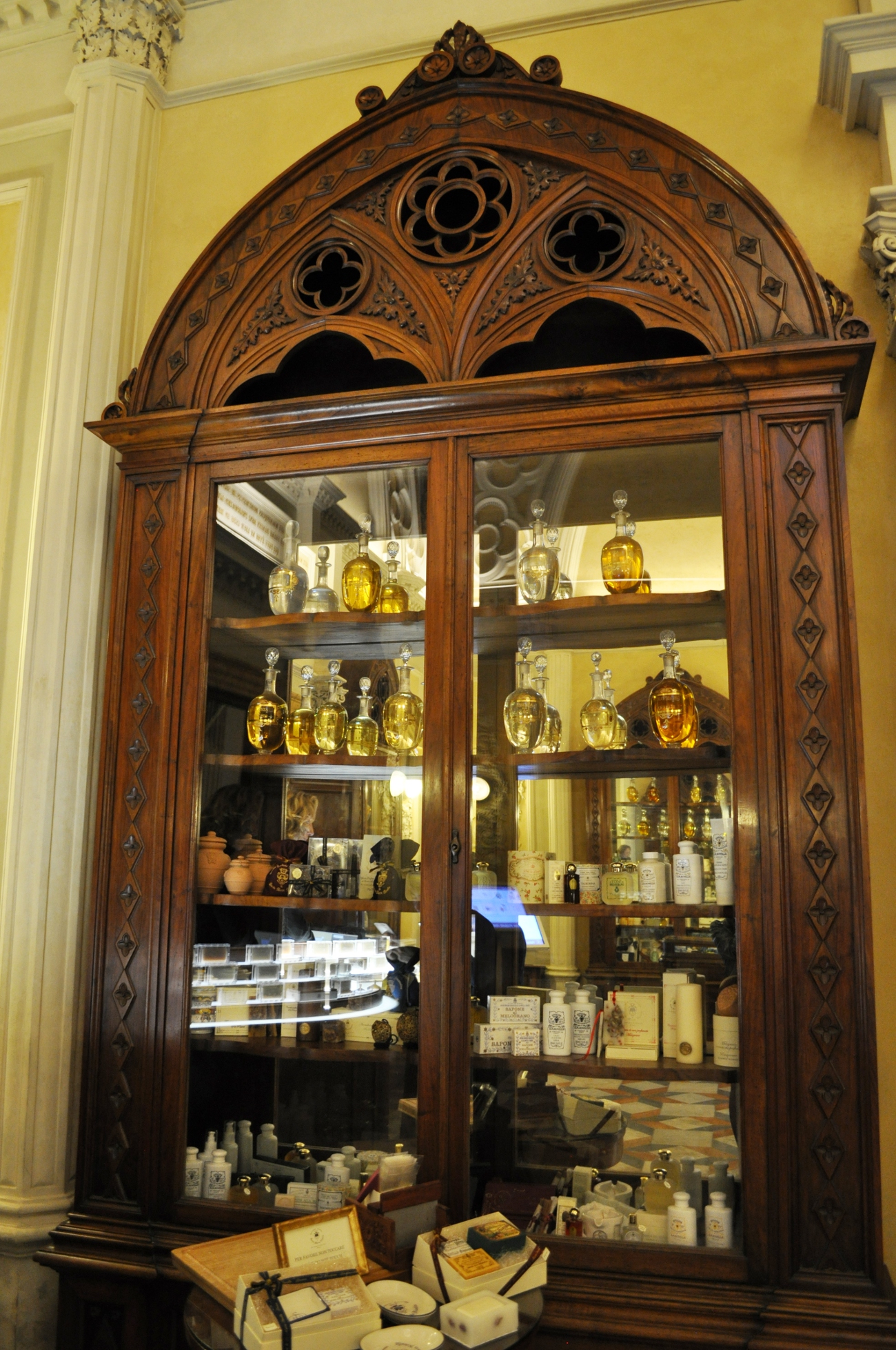 rocaille-blog-officina-profumo-farmaceutica-santa-maria-novella-shop-negozio-storico-sede-firenze-74