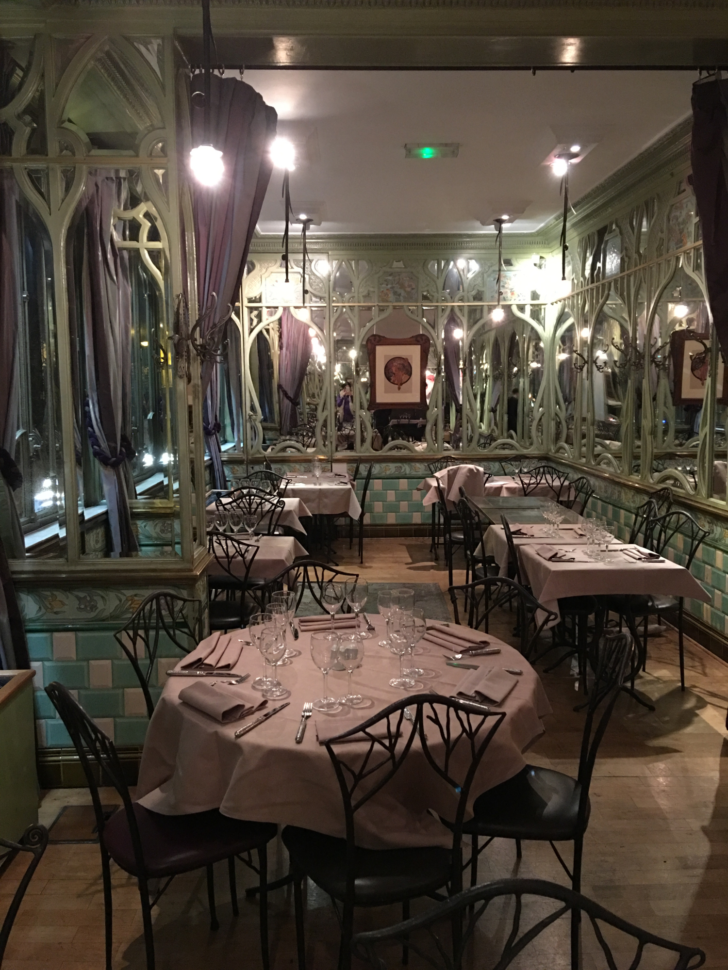 rocaille-blog-paris-restaurant-art-nouveau-bouillon-racine-4