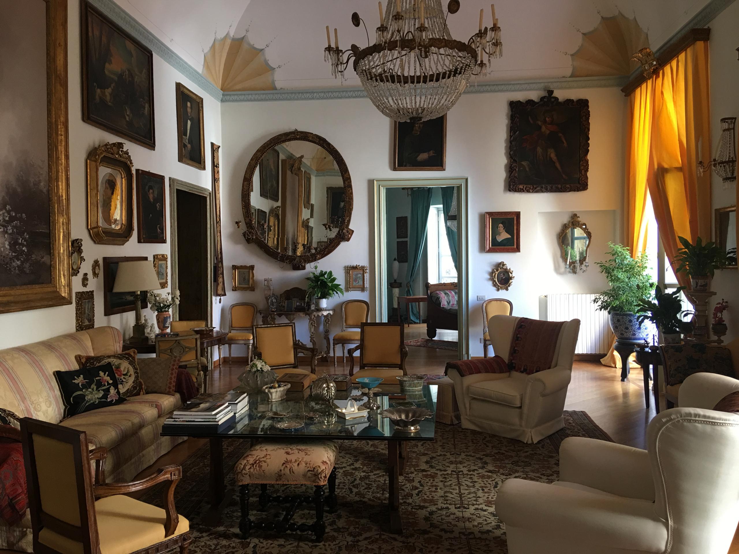 rocaille-blog-la-bella-palermo-palazzo-pantelleria-salotto-wunderkammer