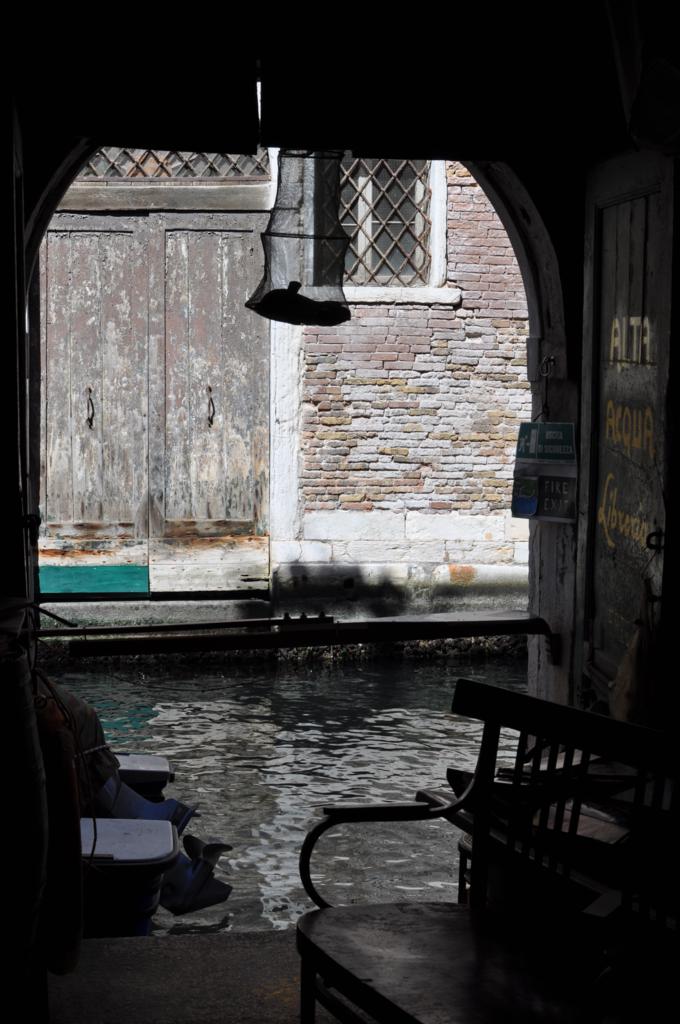 rocaille-libreria-acqua-alta-venezia