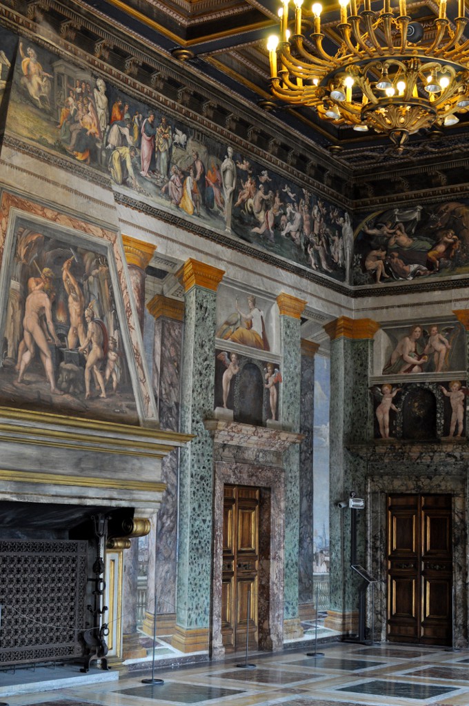 rocaille-villa-farnesina-affreschi-roma