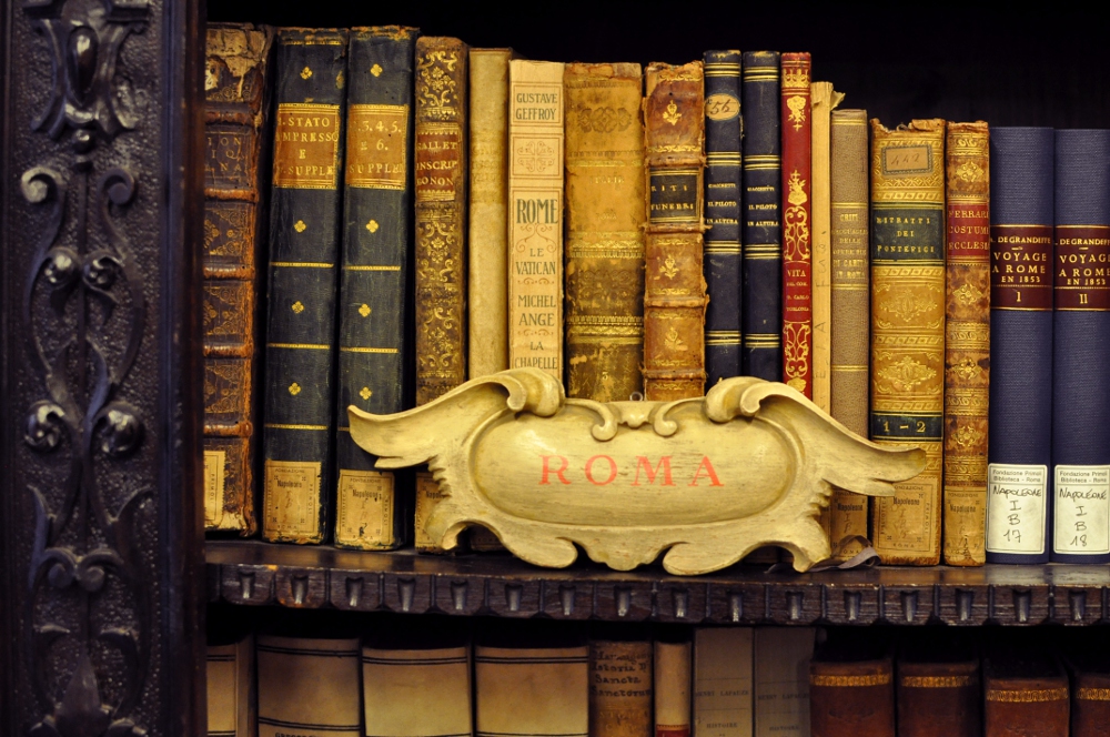 rocaille-biblioteca-giuseppeprimoli-libri-roma